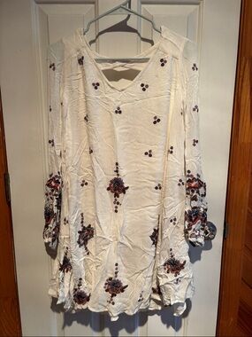 Free People Cream Embroidered V-Neck Boho Tunic with Rust & Navy Accents